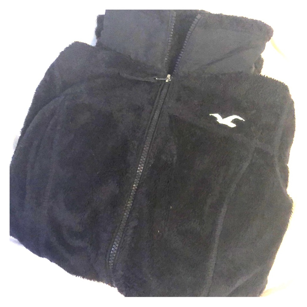 Hollister sweater